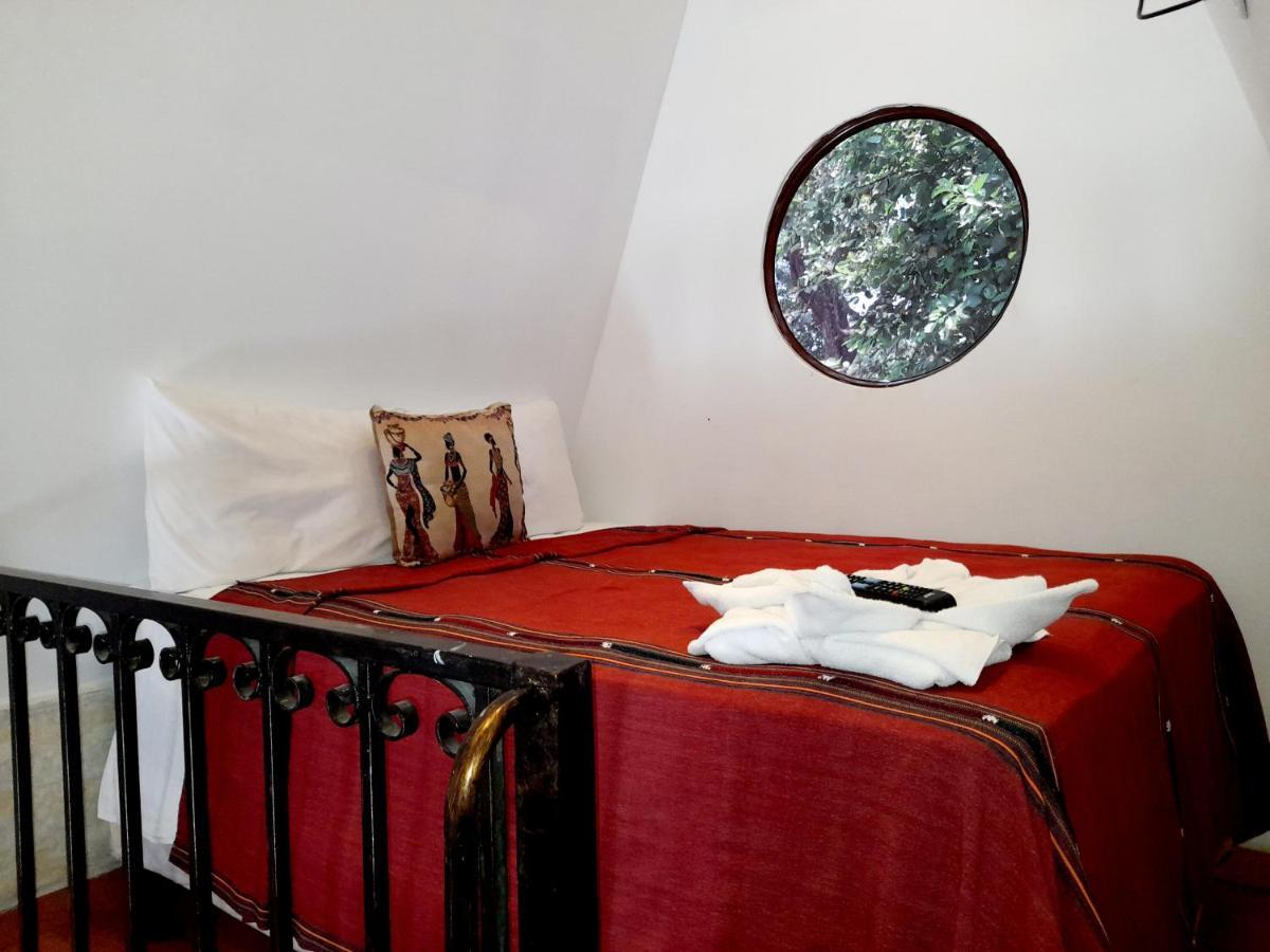 Argueta Hotel San Luis エクステリア 写真