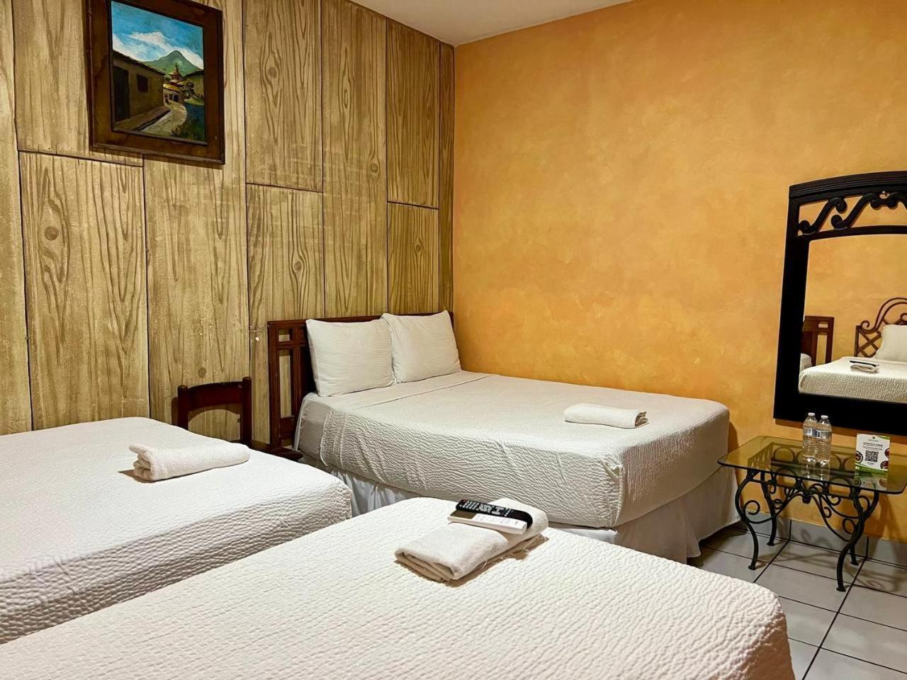 Argueta Hotel San Luis エクステリア 写真