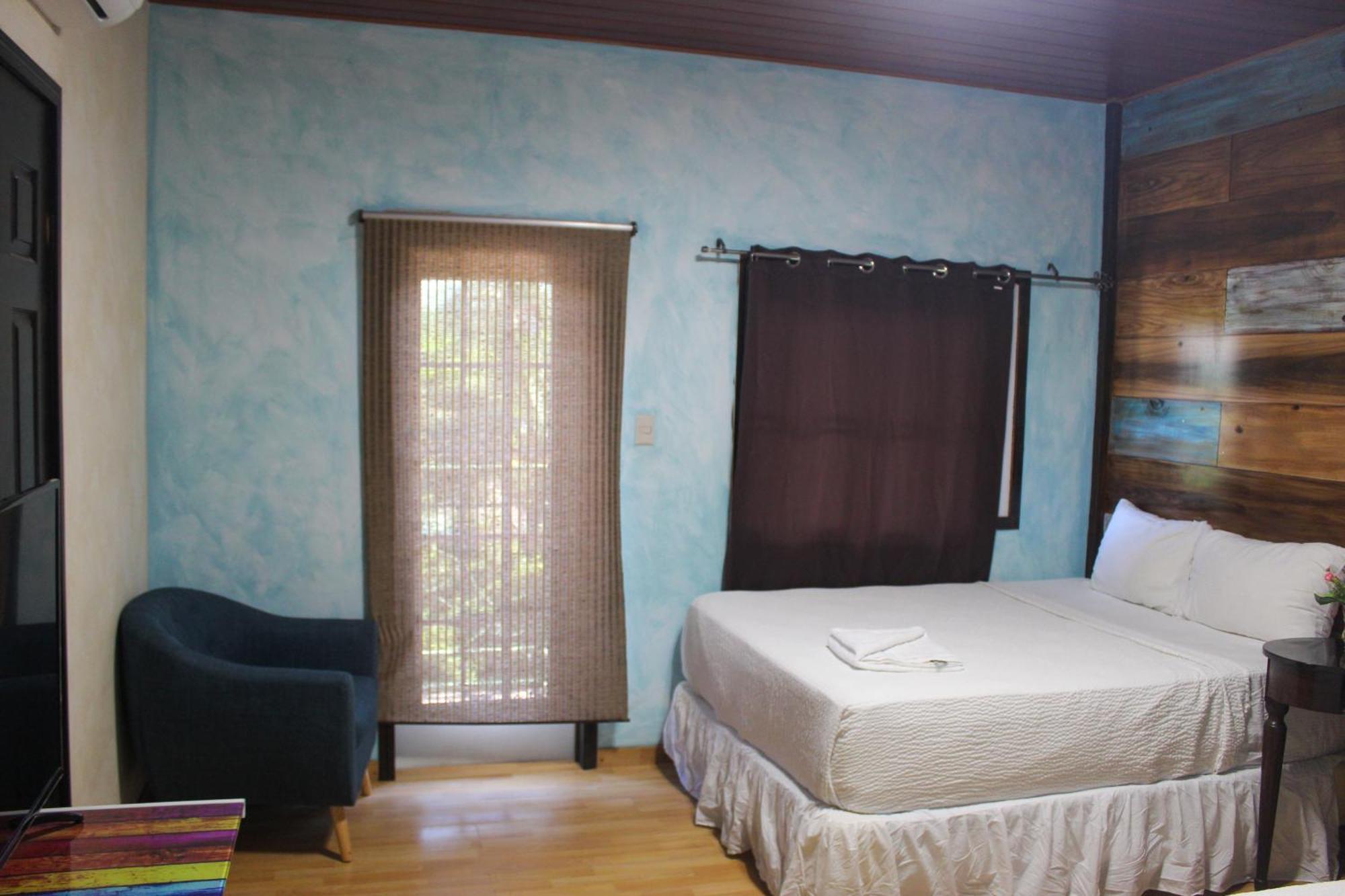 Argueta Hotel San Luis エクステリア 写真