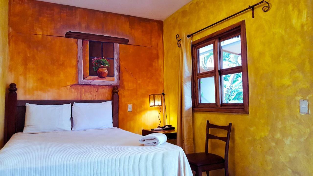 Argueta Hotel San Luis エクステリア 写真